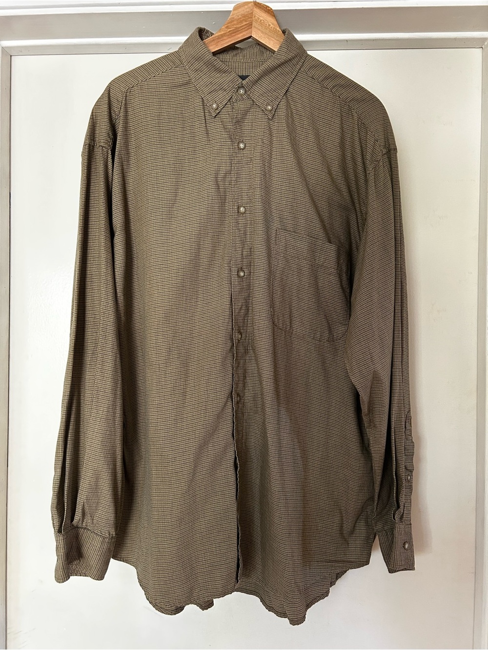 Ashworth Olive Green Button-Down Dress Shirt